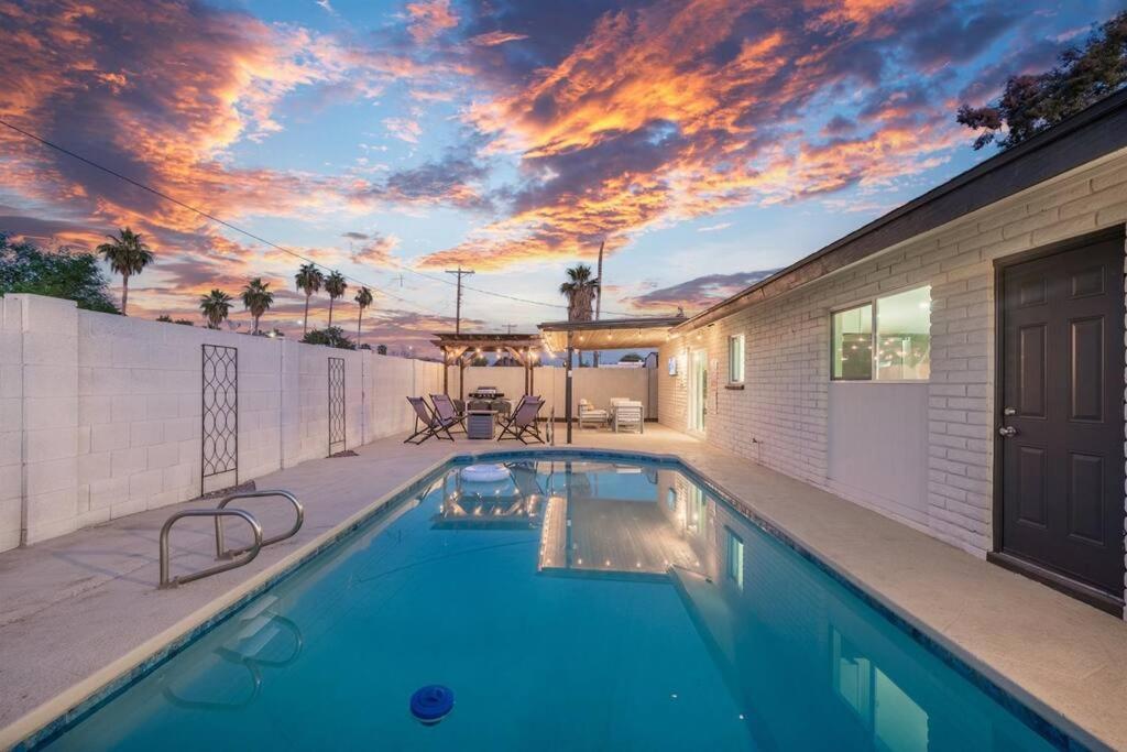 Cozy-Perfect Location-Private Pool-Heat Optional- Spring Training-Gcu Villa Финикс Екстериор снимка